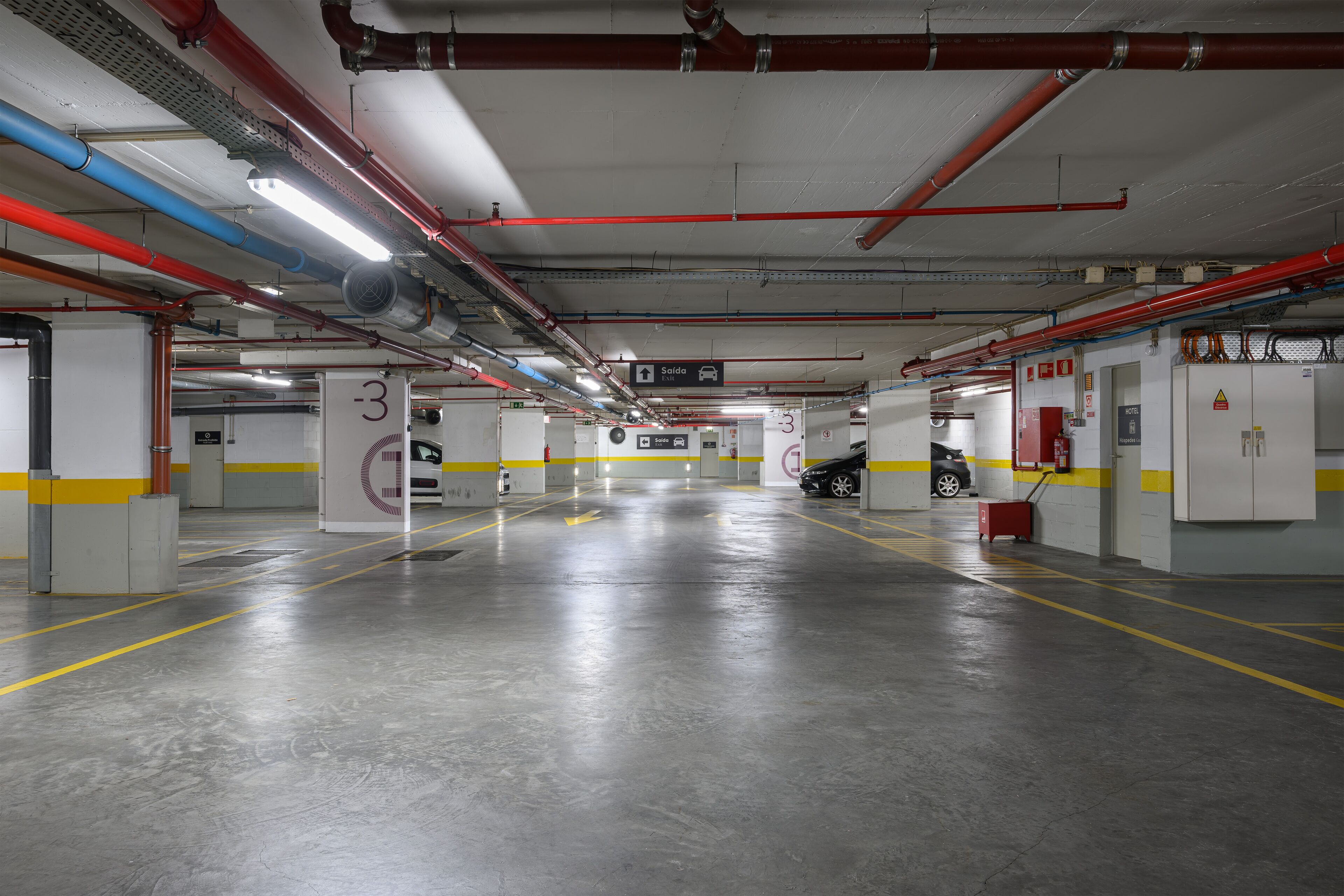 self-parking (surcharge) 20 per day