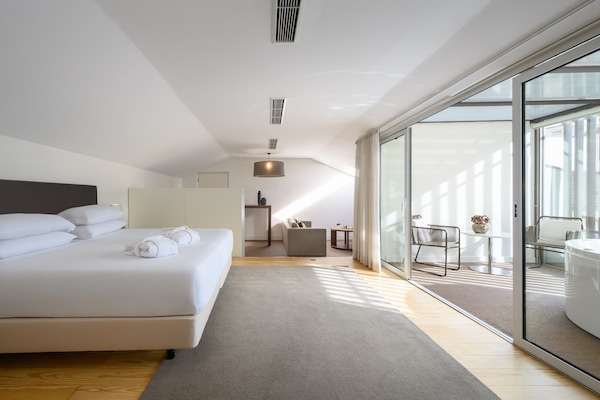 Suite Spa | 1 Schlafzimmer, Minibar, Zimmersafe, Schreibtisch