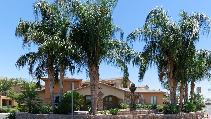 Siegel Select Casa Grande