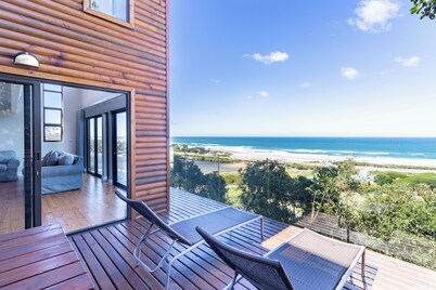 Boardwalk Lodge - self-catering