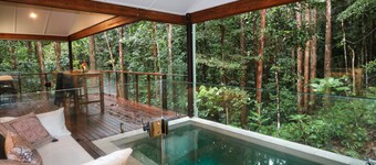 ナローズ エスケープ レインフォレスト リトリート