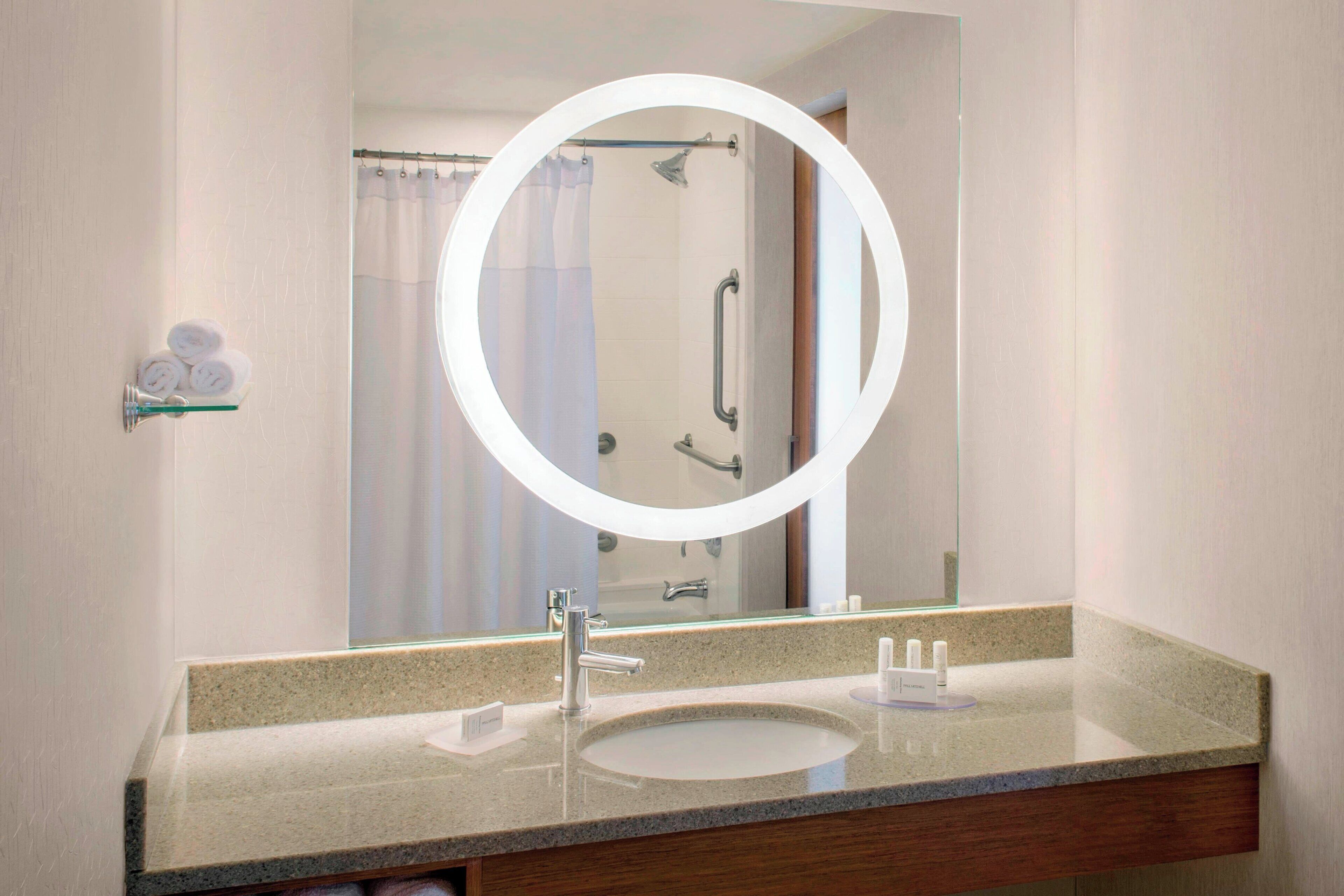 combined shower/bathtub, free toiletries, hair dryer, towels