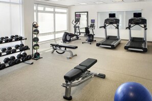 Fitness facility - SpringHill Suites by Marriott Long Island Brookhaven (Yaphank)