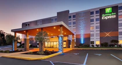 Holiday Inn Express Pittston - Scranton Airport by IHG
