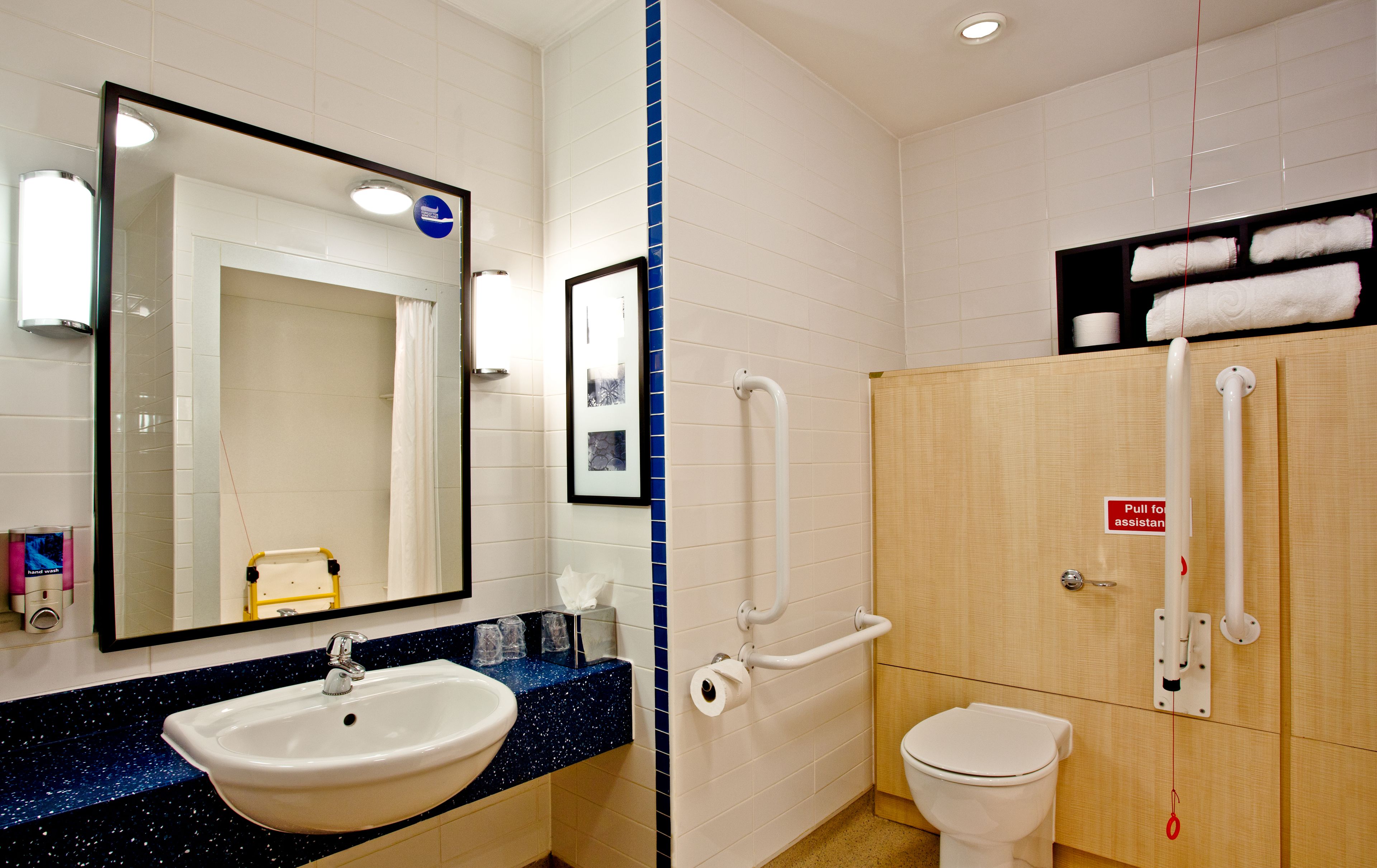 1 bedroom, in-room safe, desk, iron/ironing board