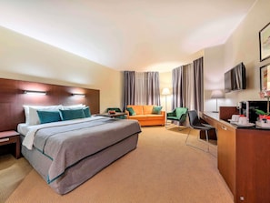 Habitación doble superior, 1 cama doble con sofá cama | Miscelánea