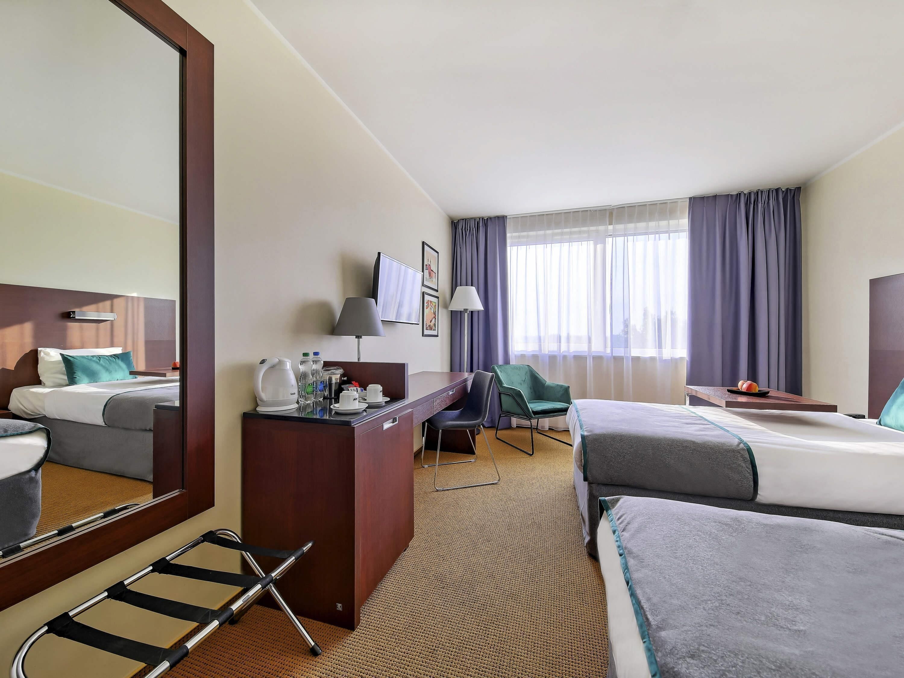 Habitación clásica, 2 camas individuales | Ropa de cama de alta calidad y caja de seguridad en la habitación 
