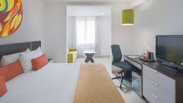 Down comforters, in-room safe, desk, iron/ironing board