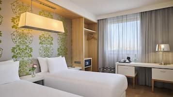 Standardzimmer | Zimmersafe, Schreibtisch, Verdunkelungsvorhänge, schallisolierte Zimmer