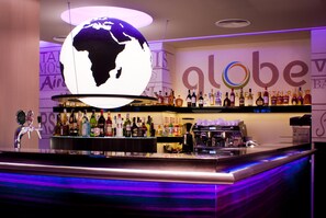 Bar (on property) - Hilton Garden Inn Krakow (Kraków)