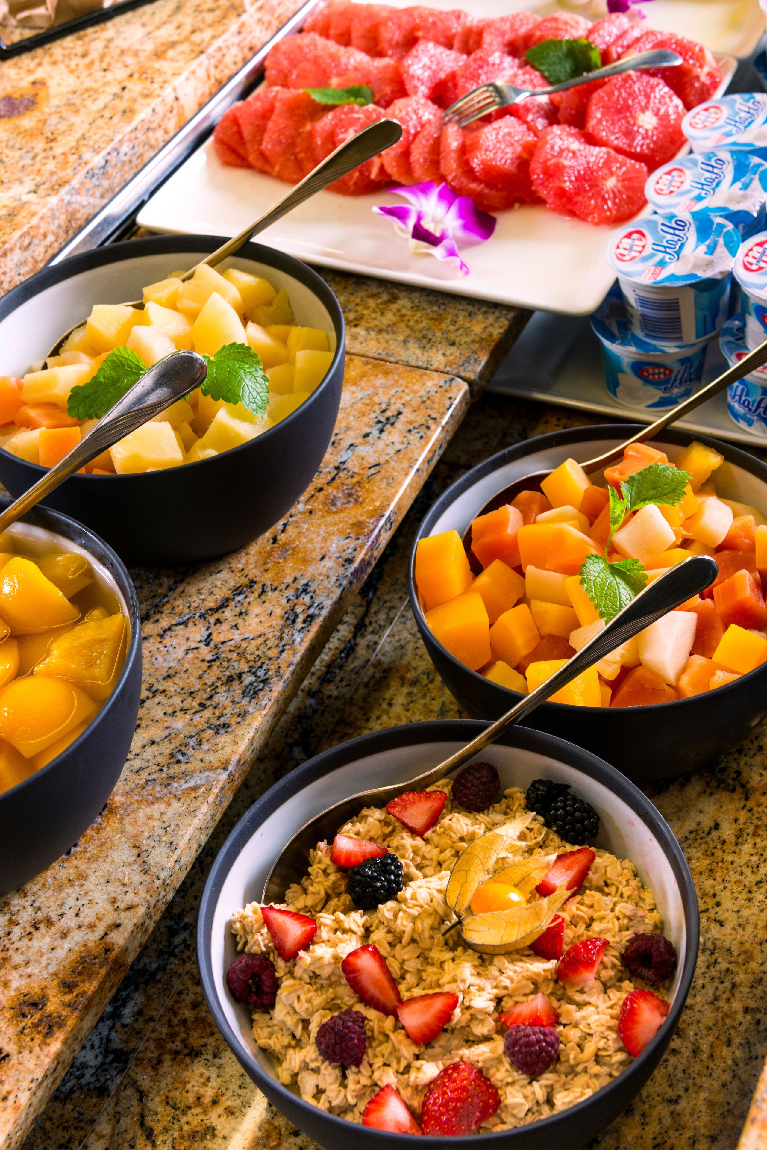 Tägliches Frühstücksbuffet gegen Gebühr