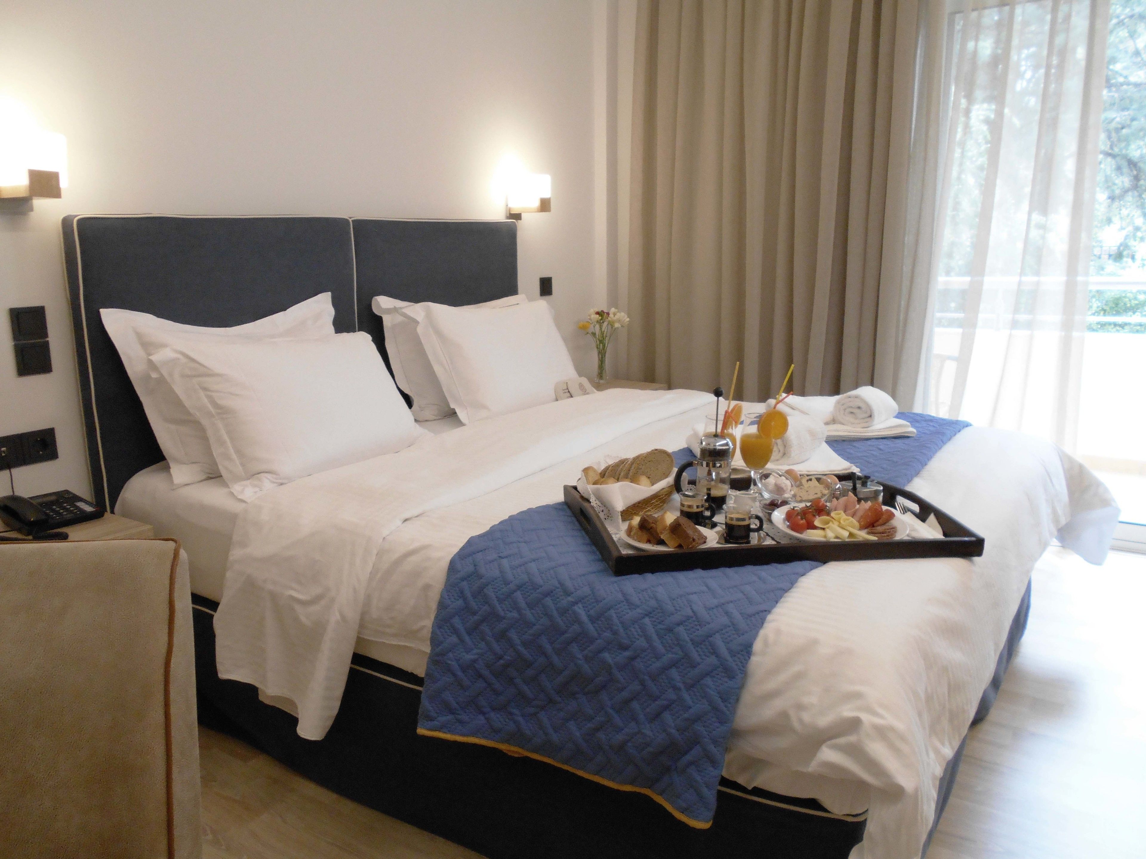 Comfort Single Room | Premium bedding, individually decorated, laptop workspace