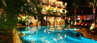 Fanari Khaolak Resort - Courtyard Zone