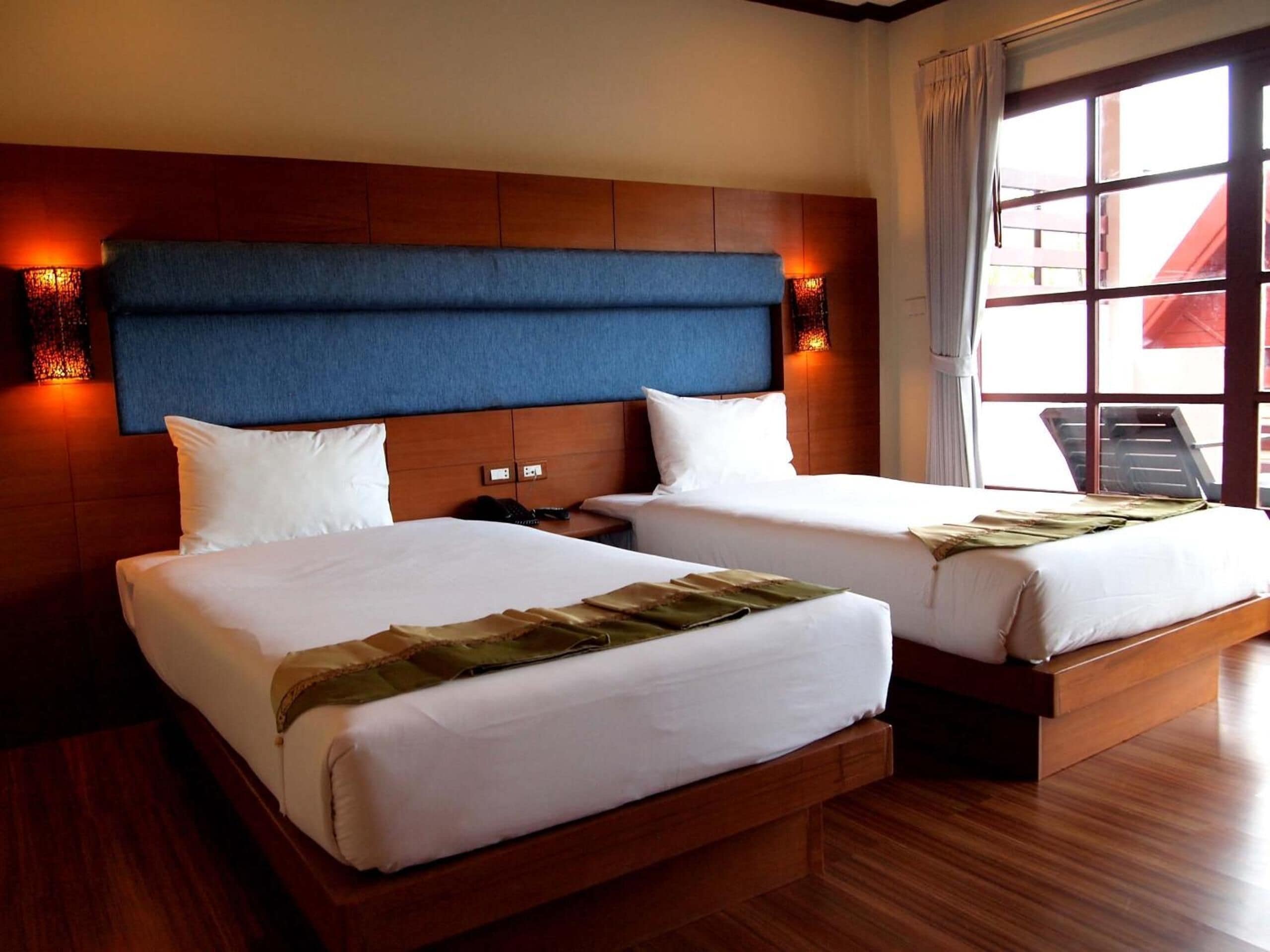 down duvets, in-room safe, desk, blackout curtains