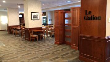 Free daily on-the-go breakfast