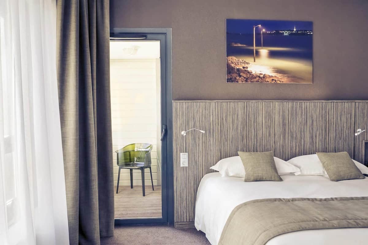 Privilege, Room, 1 Double Bed, Balcony | Frette Italian sheets, premium bedding, Select Comfort beds