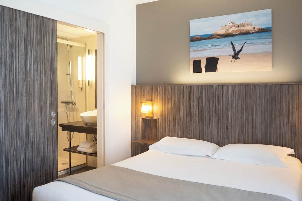 Classic Room, 1 Double Bed | Frette Italian sheets, premium bedding, Select Comfort beds