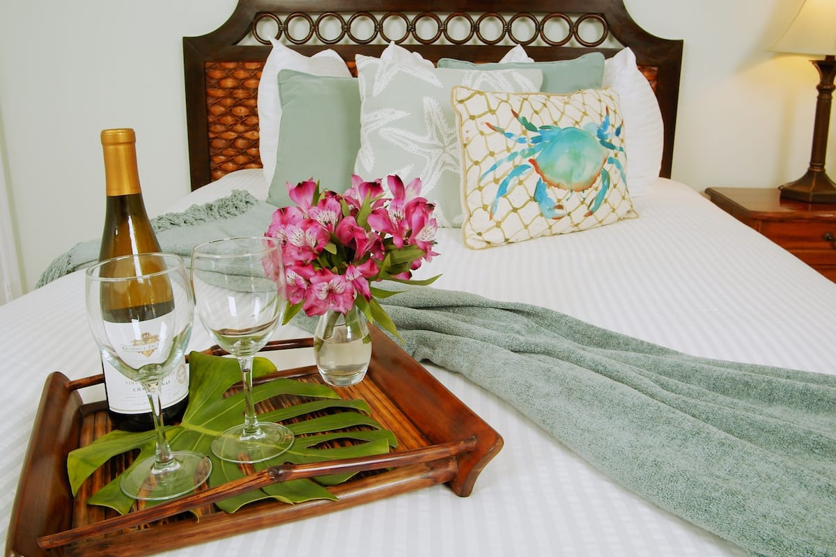 1 bedroom, premium bedding, pillow-top beds, individually decorated