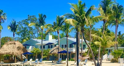 Coconut Palm Inn