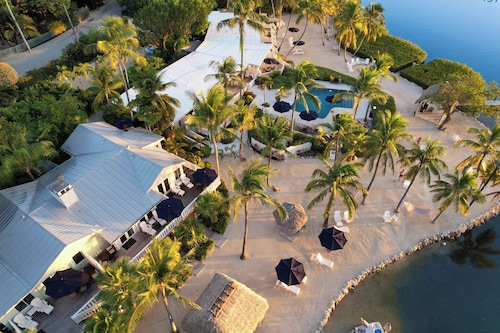 Coconut Palm Inn
