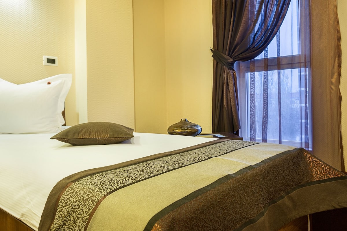 1 habitación, minibar, caja de seguridad en la habitación y escritorio