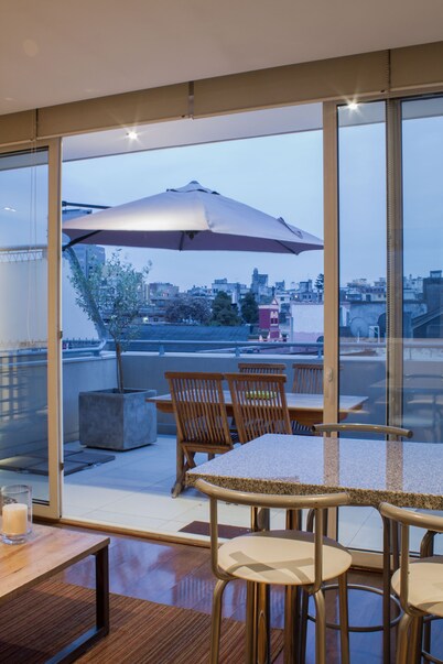 Lastarria Hotel & Aparts