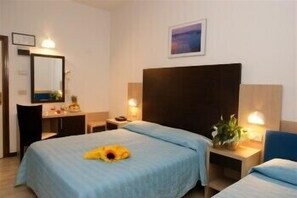 Triple Room, Balcony | In-room safe, free WiFi, wheelchair access