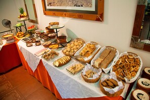 Gratis frukostbuffé varje dag 