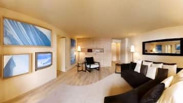 Suite | Hochwertige Bettwaren, Daunenbettdecken, Pillowtop-Betten, Zimmersafe