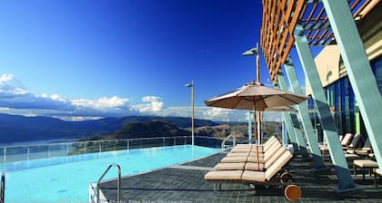 Sparkling Hill Resort and Spa - Adults Only