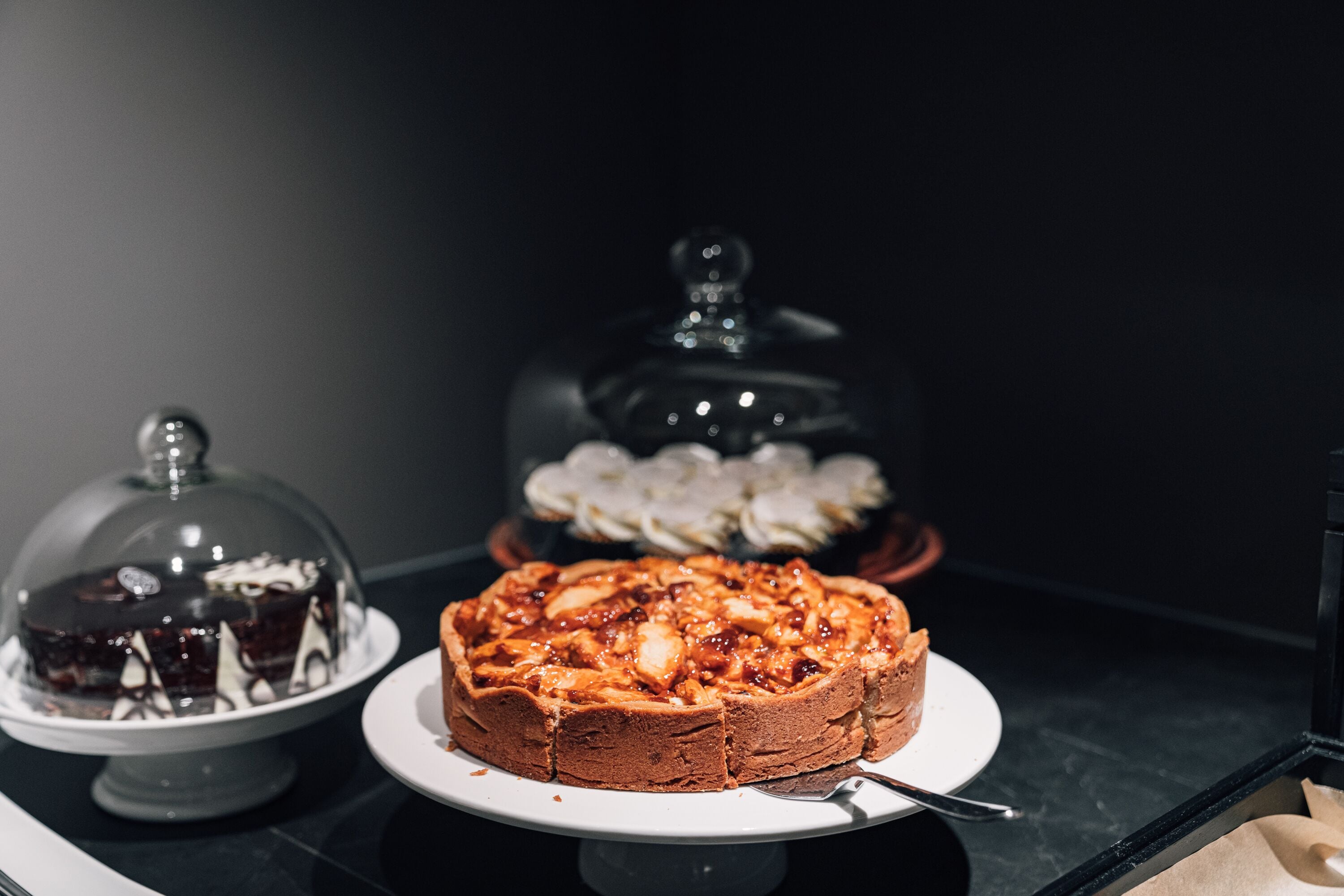 daily buffet breakfast (eur 29 per person)