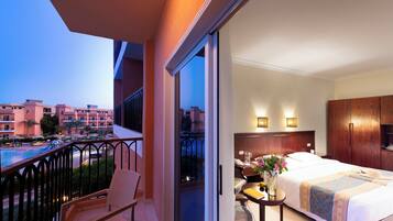 Minibar, in-room safe, iron/ironing board, free cribs/infant beds