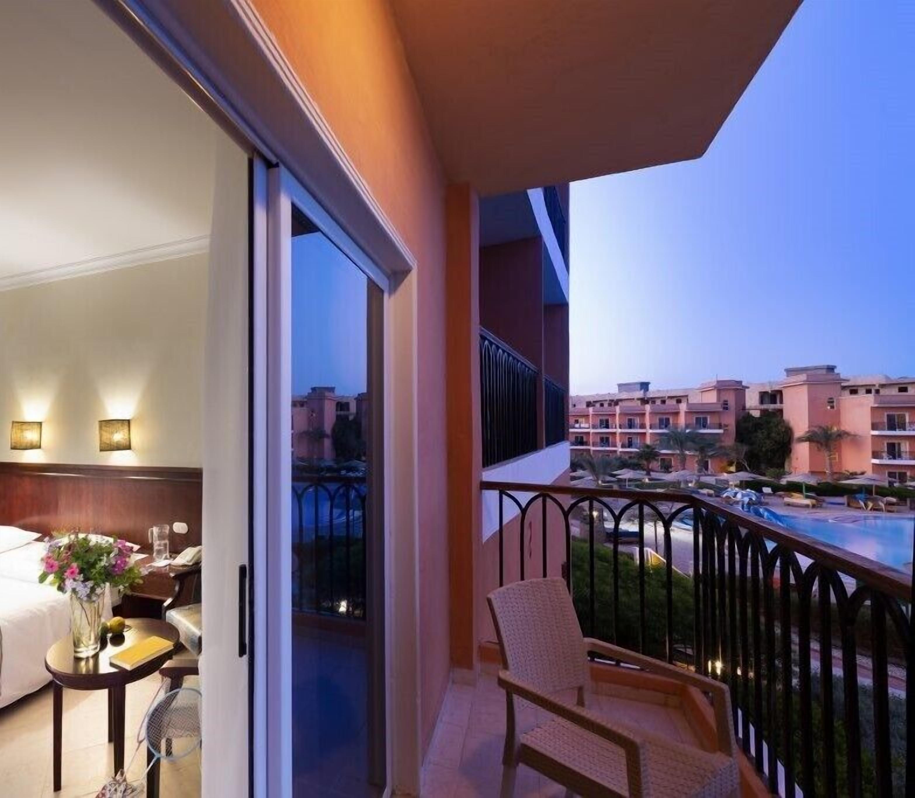 1 bedroom, minibar, in-room safe, iron/ironing board