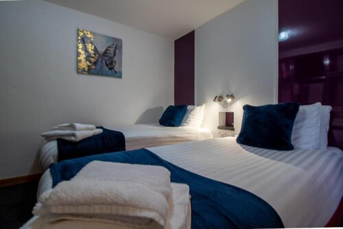 OYO The Bentleys Hotel