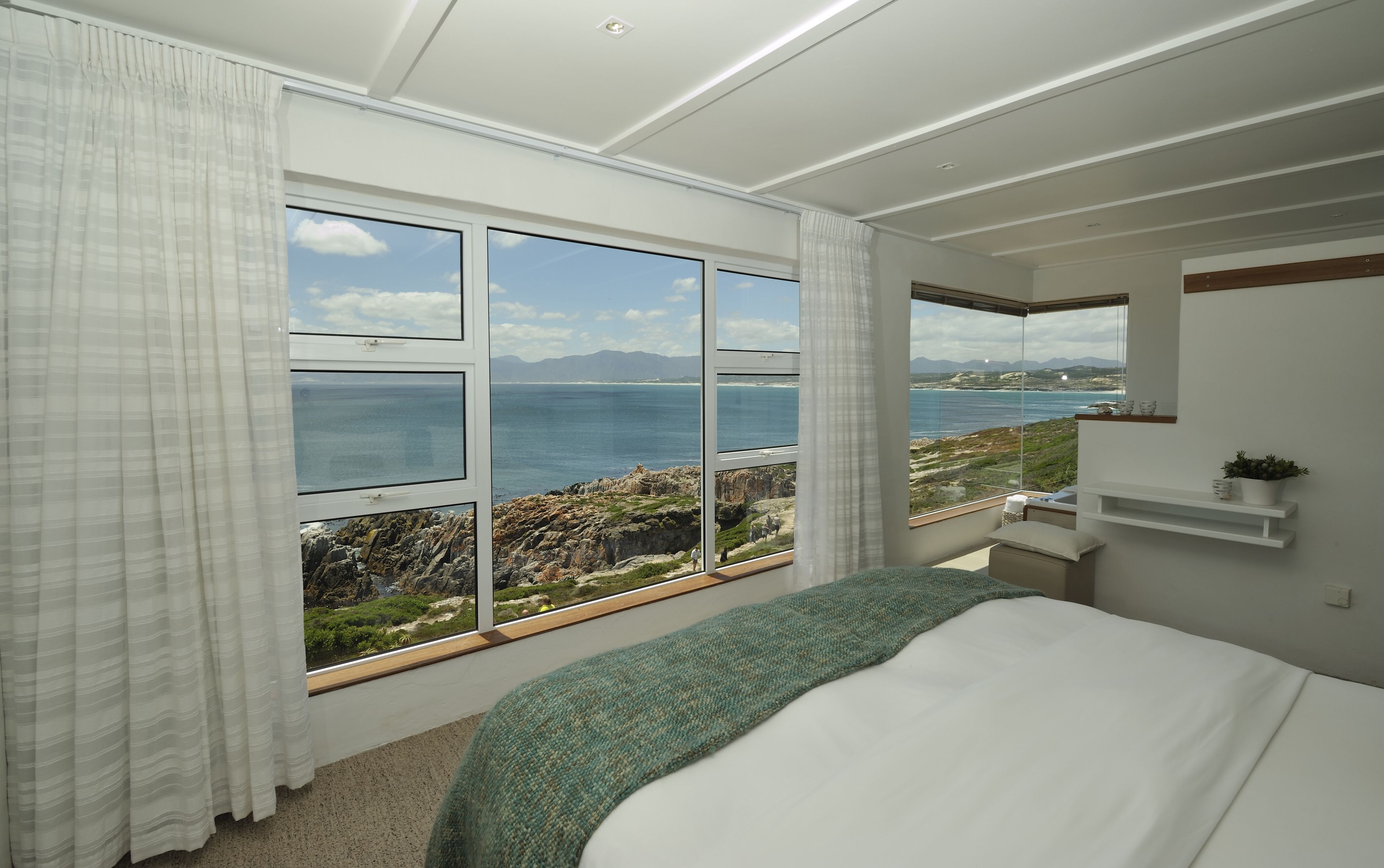 套房 | 1 多间卧室、客房内保险箱、办公桌、遮光窗帘