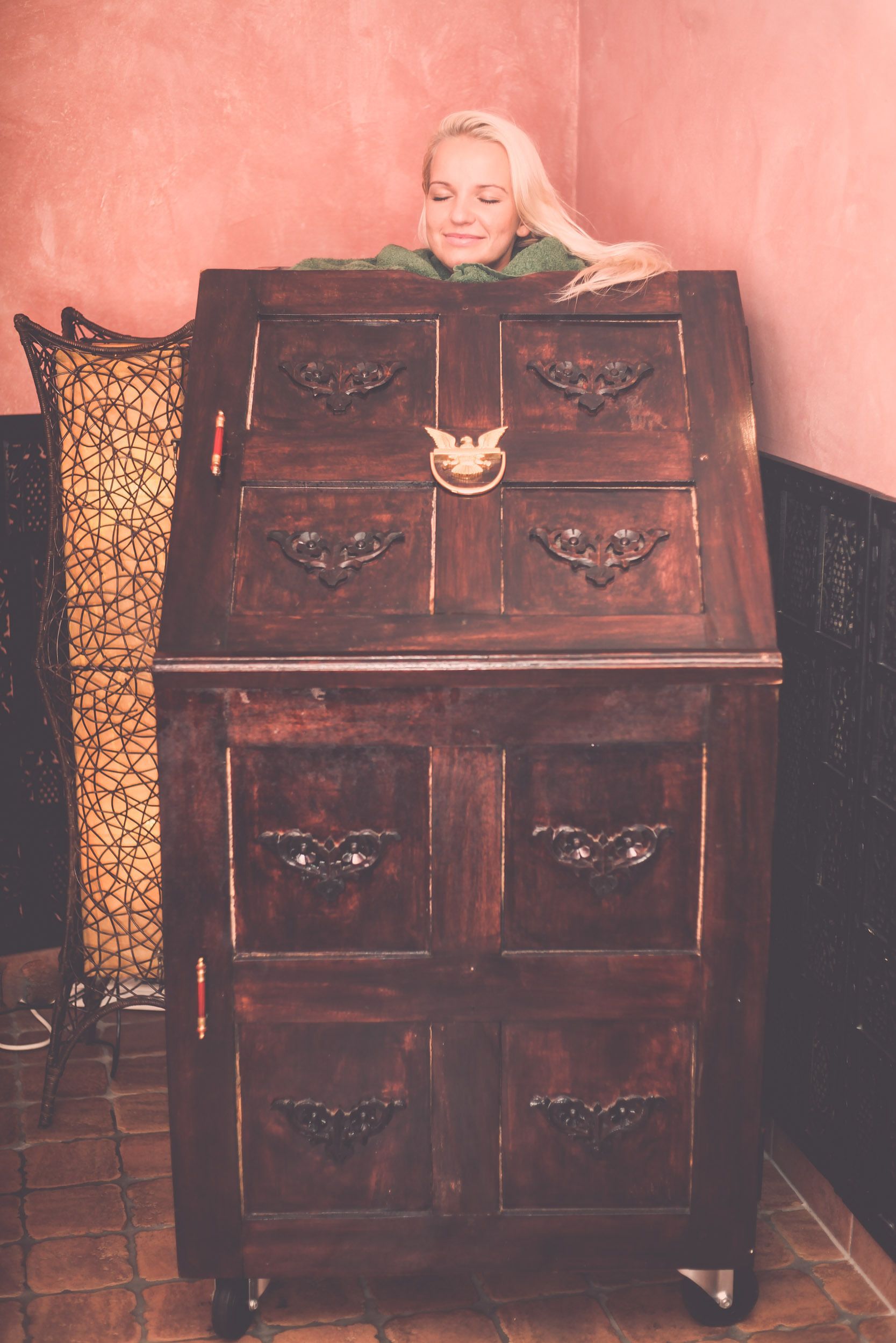 couples treatment room(s), body treatments, body wraps, facials