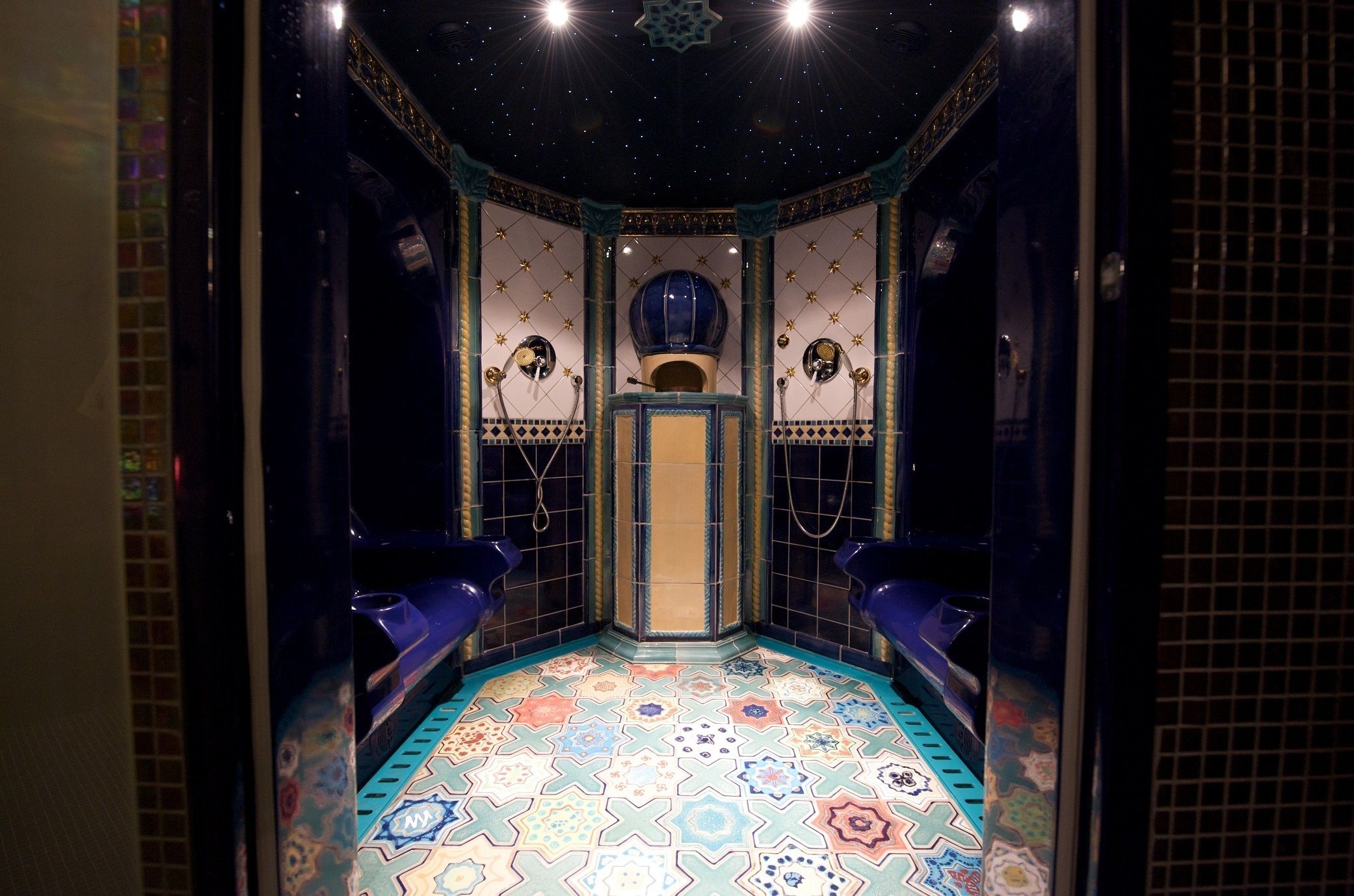 couples treatment room(s), body treatments, body wraps, facials