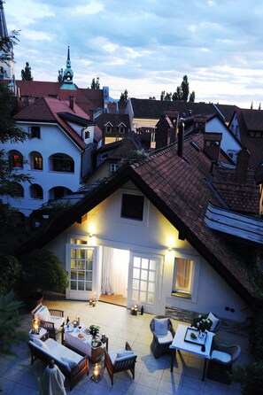 Penthouse | Terrace/patio - Lesar Hotel Angel (Ljubljana)