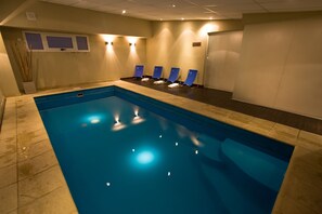 Indoor pool - Gran Hotel Dora (Mar del Plata)