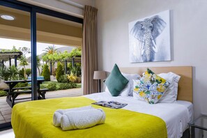 Petit Garden level Room