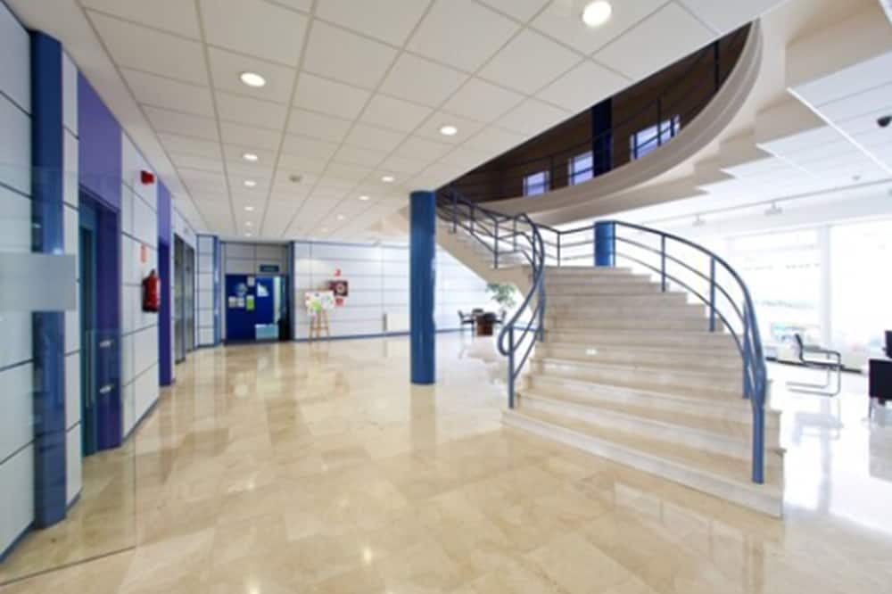 Rialta Apartahotel