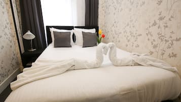 In-room safe, iron/ironing board, free WiFi, wheelchair access