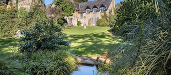 Cricketfield House - Guest House