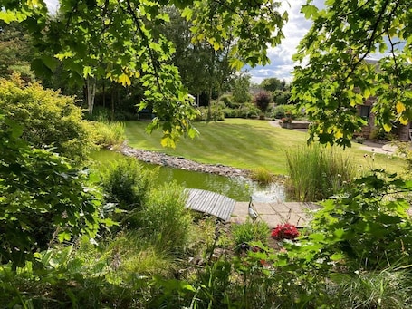 花园. 泰纳莱旅馆