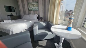 Deluxe Double Room, Sea View (Room 16) | Individually decorated, individually furnished, iron/ironing board - Bowie's Lodge (Blackpool)