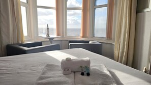 Deluxe Double Room, Sea View (Room 16) | Individually decorated, individually furnished, iron/ironing board - Bowie's Lodge (Blackpool)