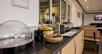 Thorne Central Guest House
