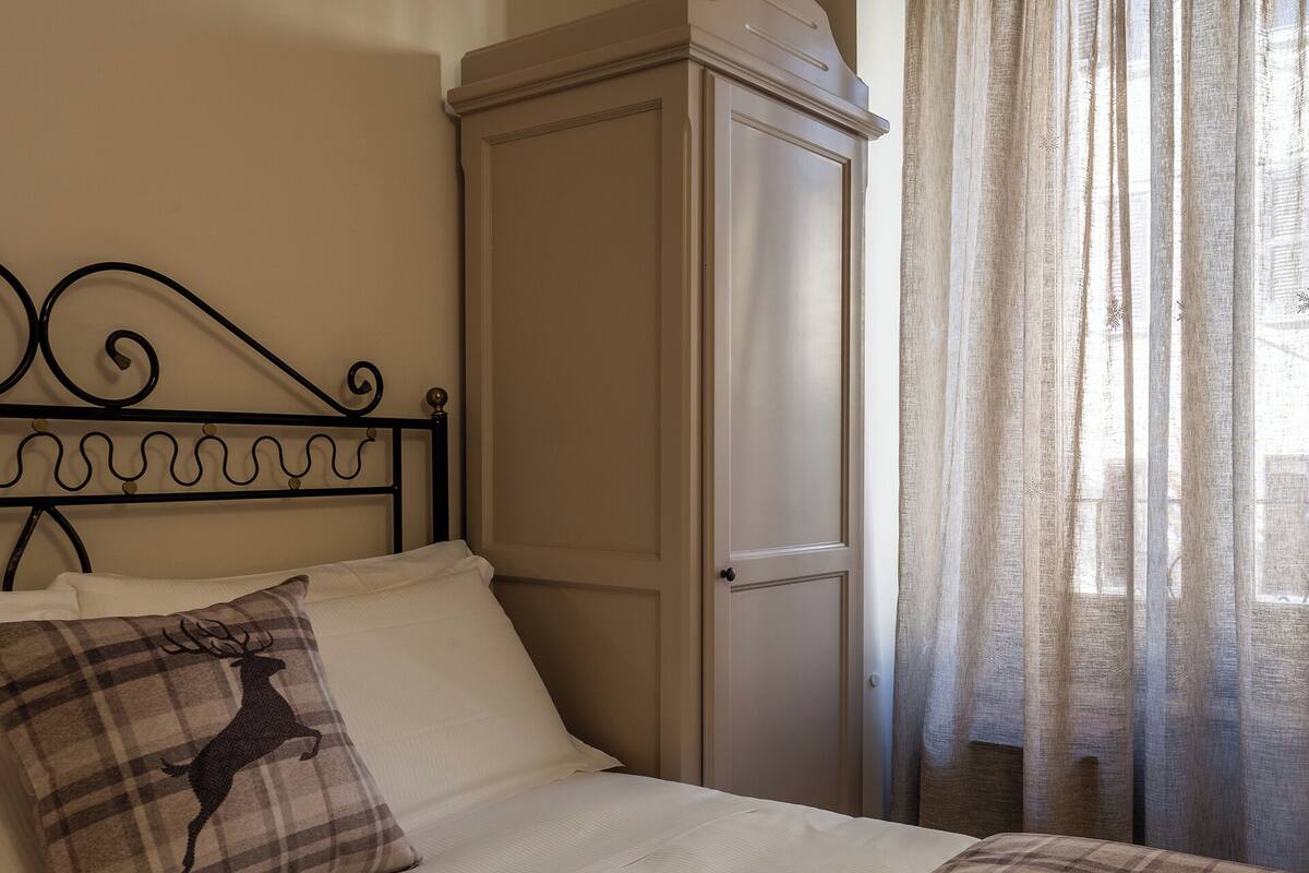 Classic Single Room | 10 bedrooms, premium bedding, down comforters, memory foam beds
