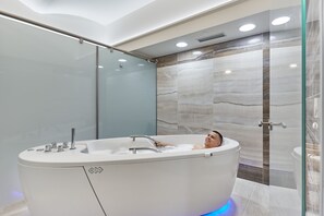 Sauna, soins corporels, soins d'hydrothérapie, soins d'aromathérapie