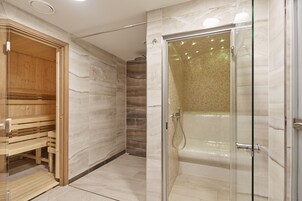 Un sauna, tratamientos corporales, hidroterapia, aromaterapia